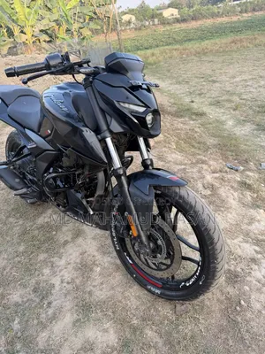 Bajaj Pulsar 250 2024 Black