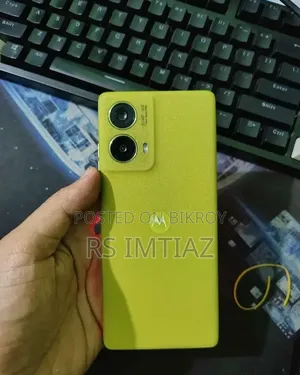 Motorola Moto G85 128 GB Green