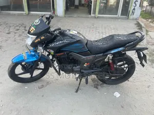 Hero Hunk 2020 Black
