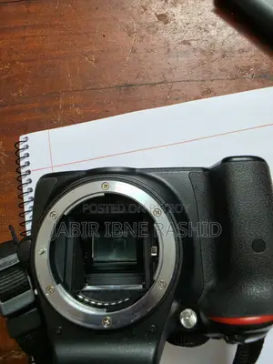 Nikon D5300 + Nikon 18-140mm Vr Lens + 128gb Card