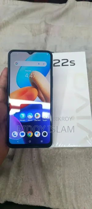 Vivo Y22s 128 GB Blue