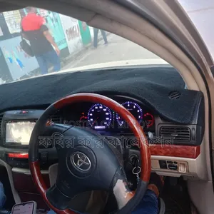 Toyota Premio 2004 Gold