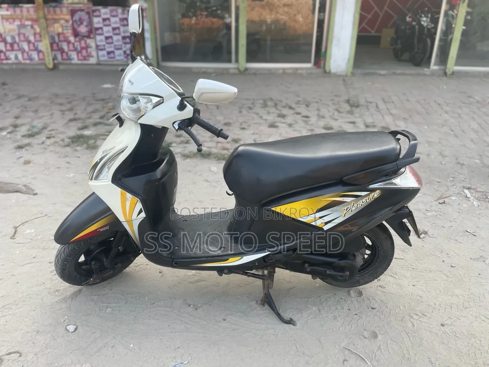 Hero Pleasure 2022 White