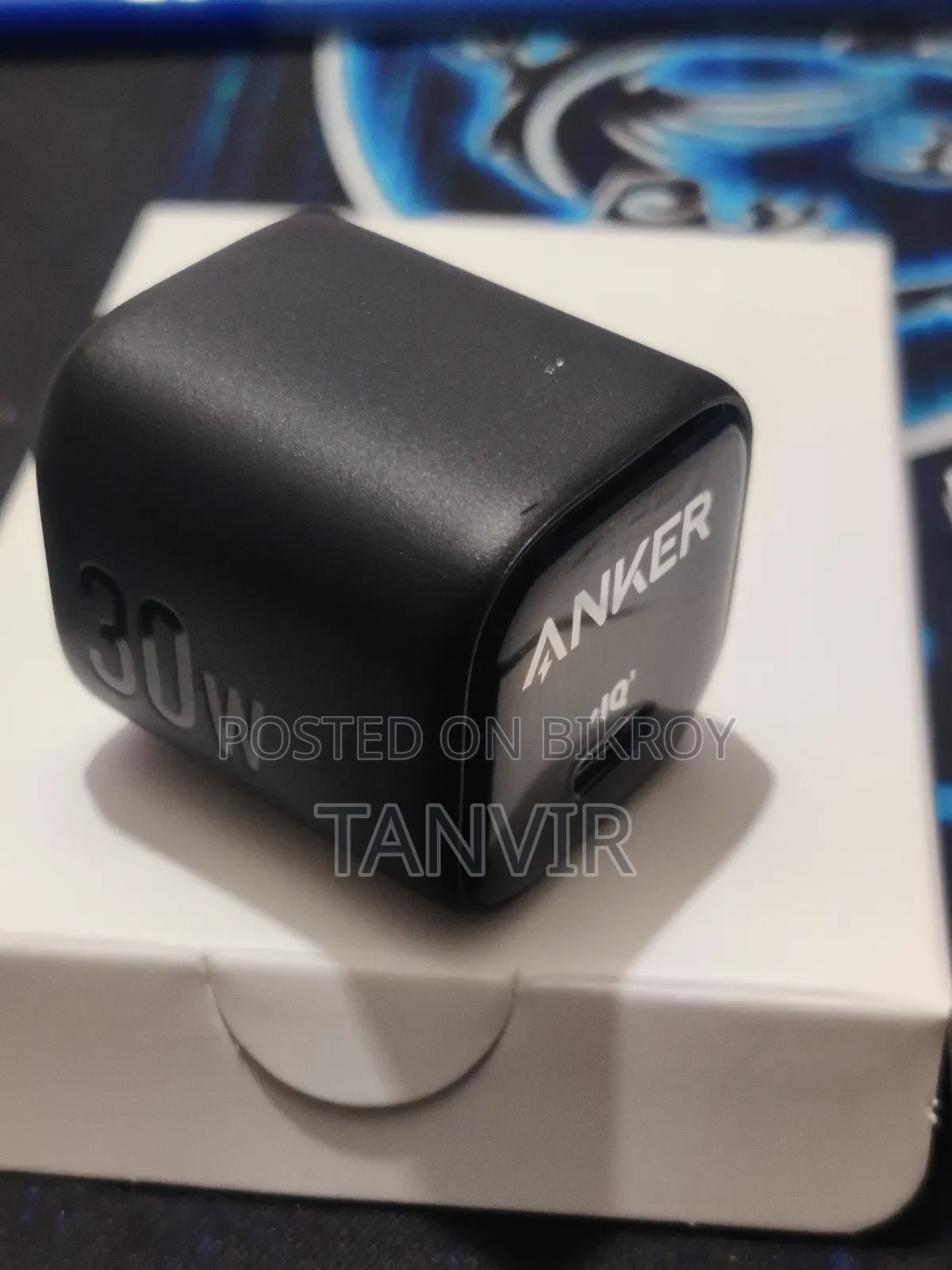Anker Zolo 30 Watt Fast Charging Adapter