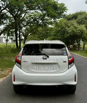 Toyota Aqua 2018 Pearl