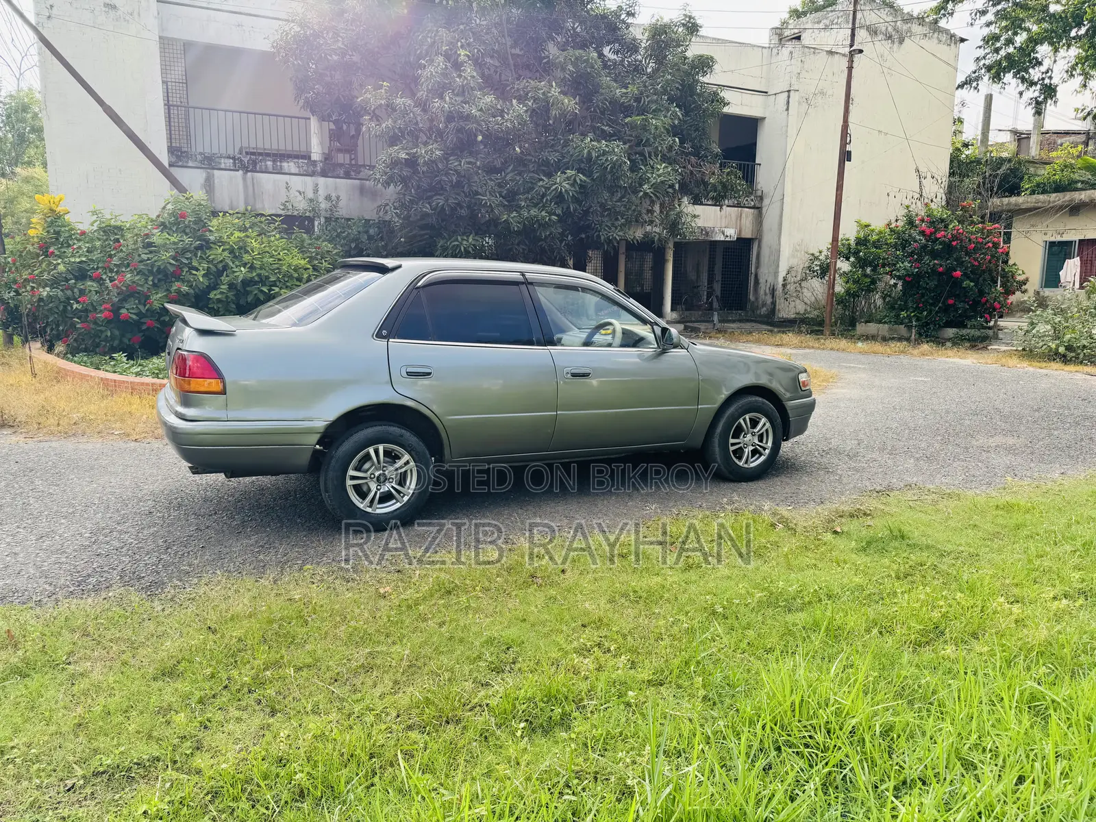 Toyota Corolla Sedan Automatic 1996 Gray