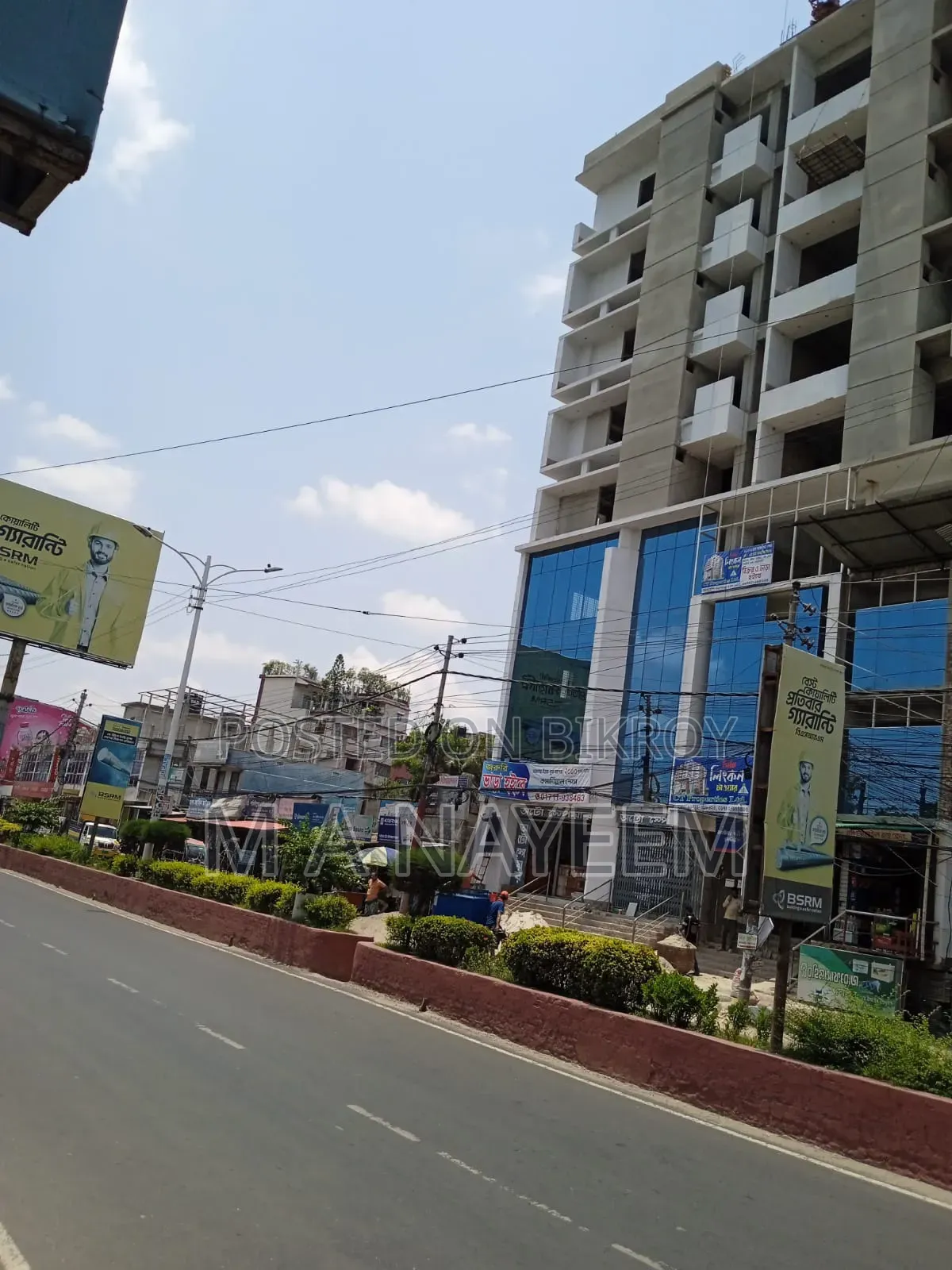 2000 Sq Ft Commercial Space for Rent in the Heart of Khulna