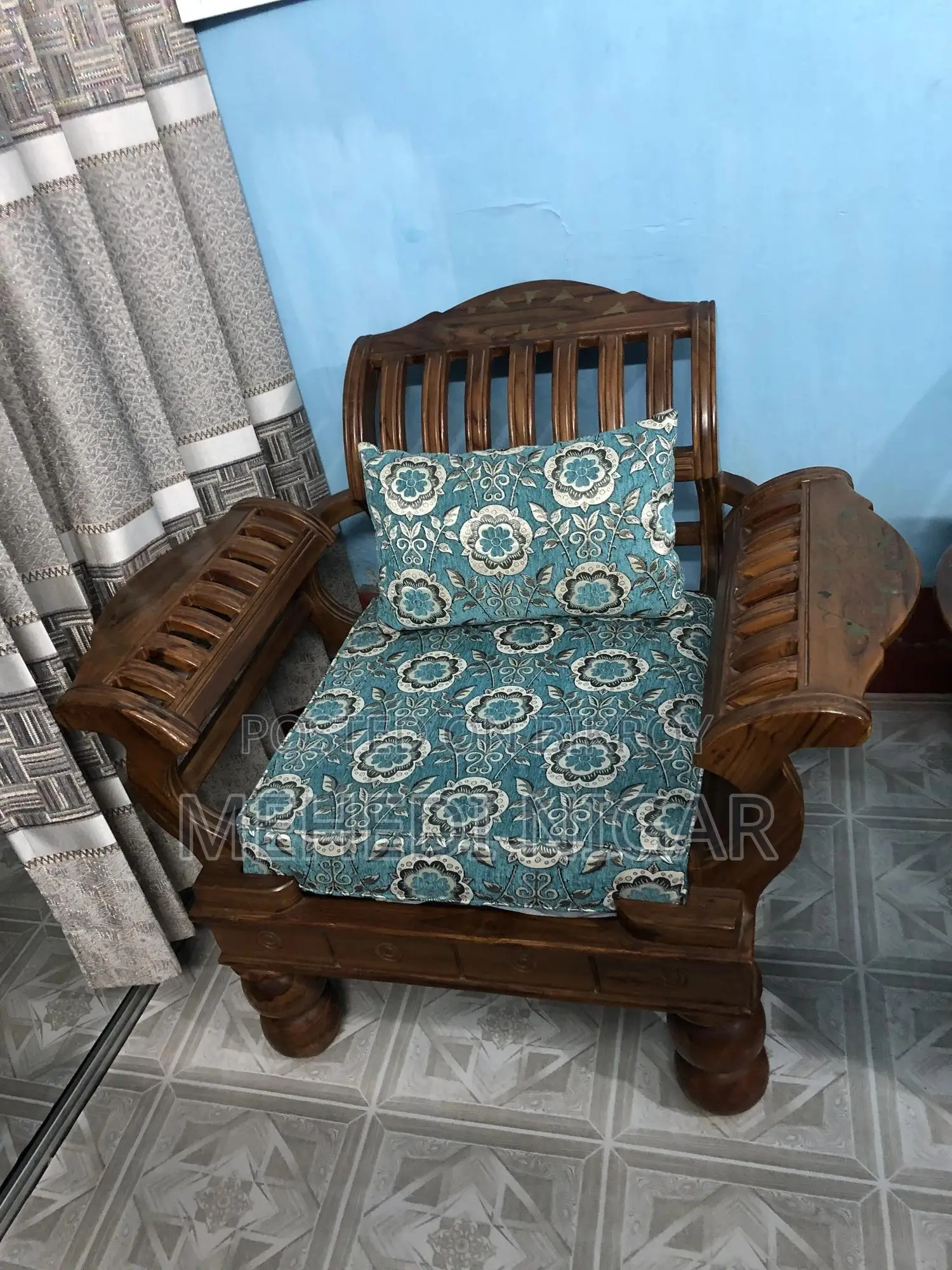 Segun Wood Sofa Set