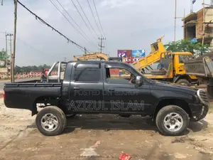Toyota Hilux 2.5 Cab 2005 Black