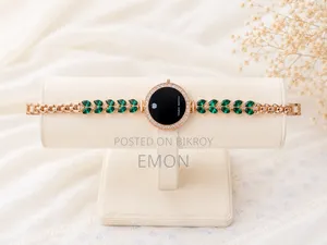 Ladies Bracelet Hand Watch (Offer Price)