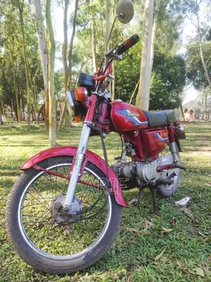 Hero 1998 Red