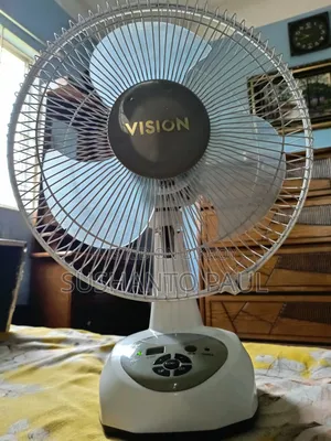 Vision রিচার্জেবল ফ্যান ১২" (সাদা)