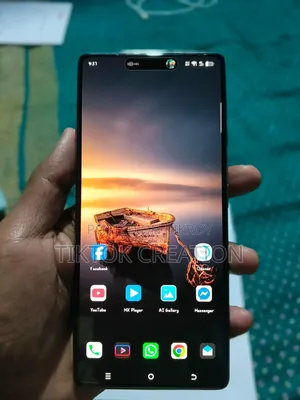 Tecno Camon 40 128 GB Silver
