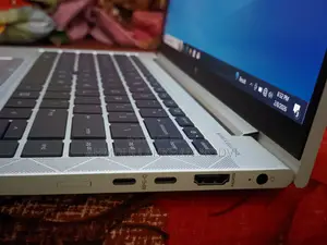 Laptop HP EliteBook 845 G10 16GB AMD Ryzen 5 SSHD+SSD 512GB