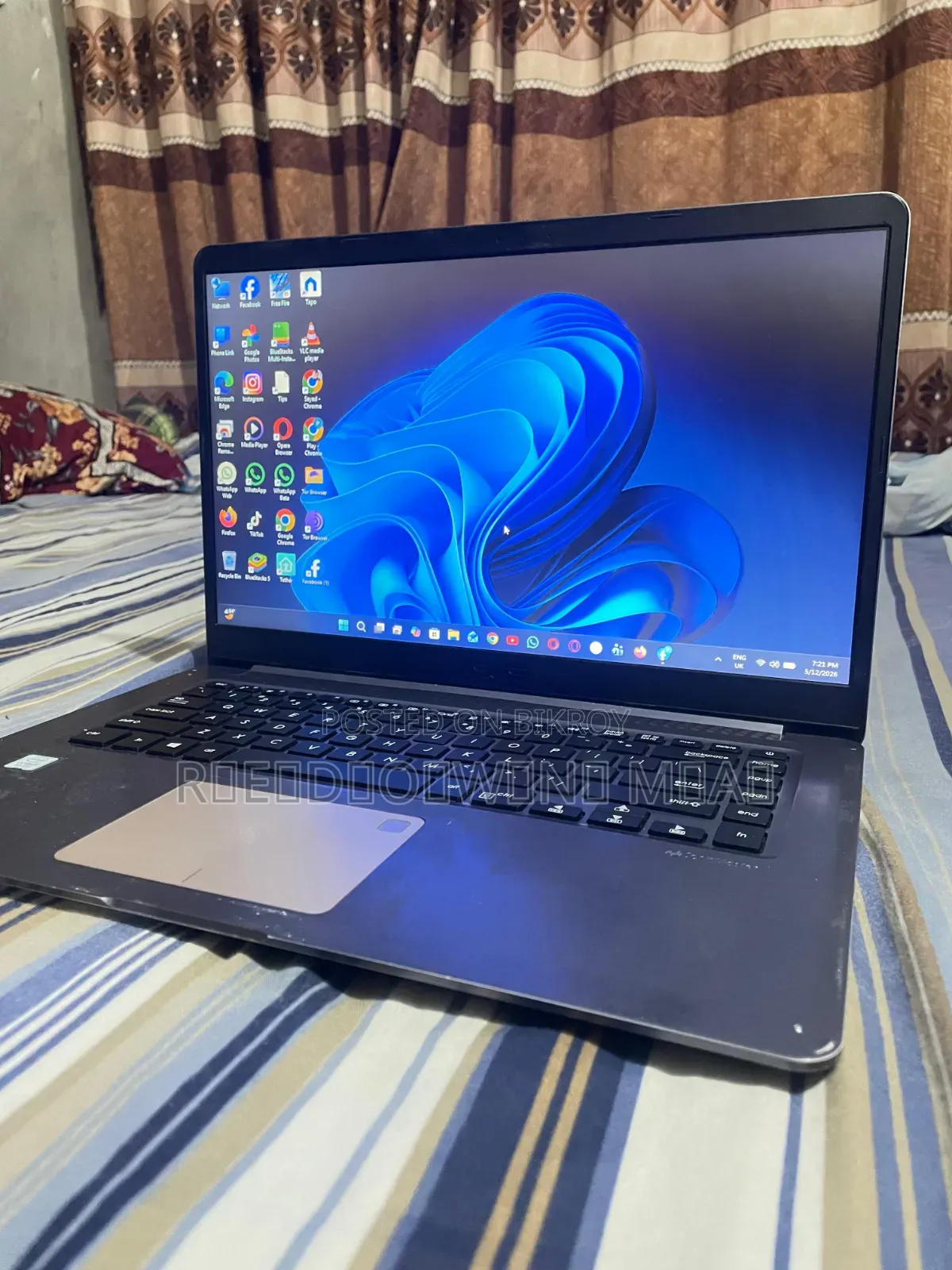 Laptop Asus VivoBook X540SA 8GB Intel Core I5 SSD 128GB