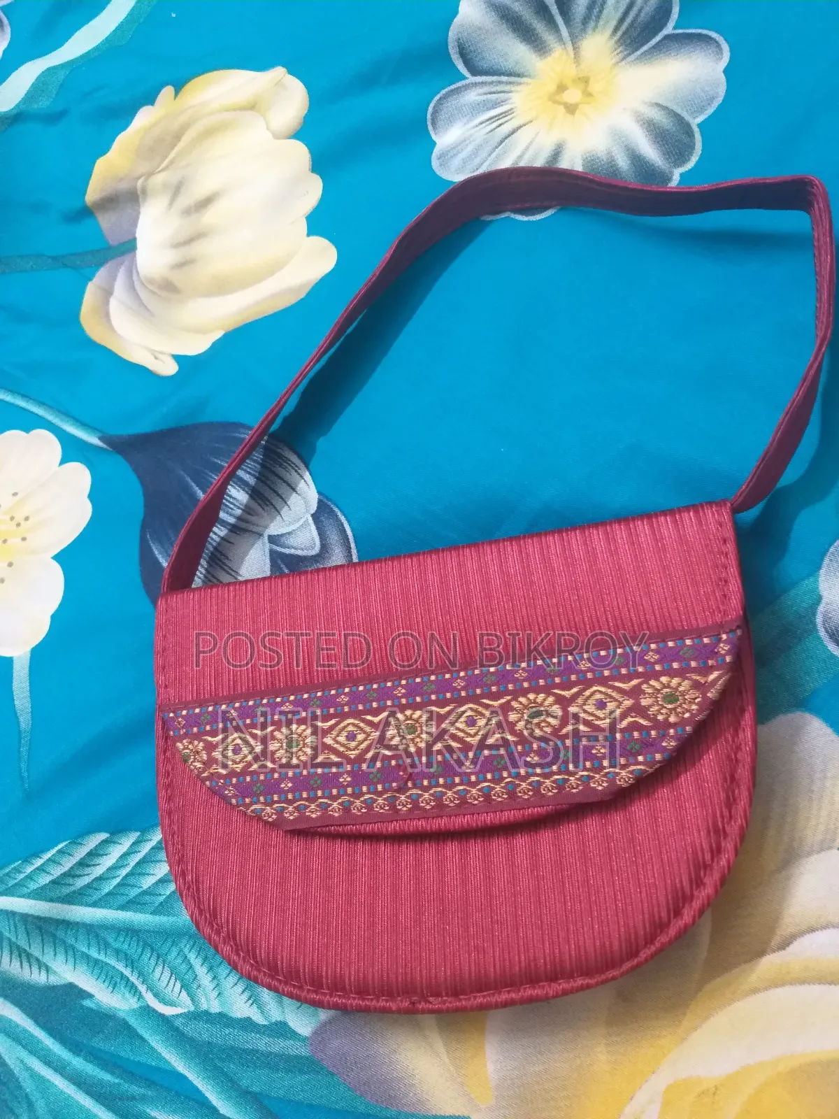 Ladies Hand Bag
