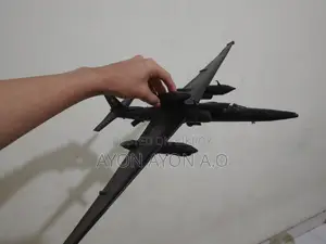 লার্জ ইউ-২আর ড্রাগন লেডি স্কেল মডেল প্লেন