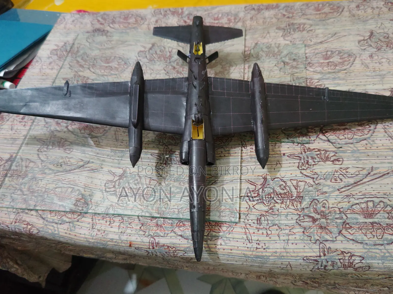Large U-2R Dragon Lady Scale Model Plane