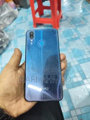 Vivo Y11 32 GB Blue