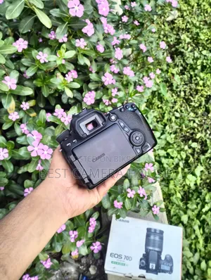 70D+18-55mm STM With Box