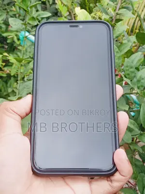 Apple iPhone 11 64 GB Red