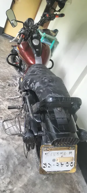 Bajaj Avenger 150 Street 2018 Red