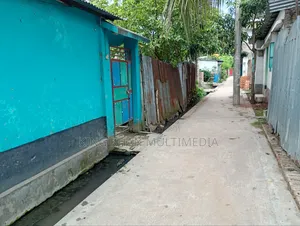 Furnished 4bdrm House in Boyra Bazar for Sale