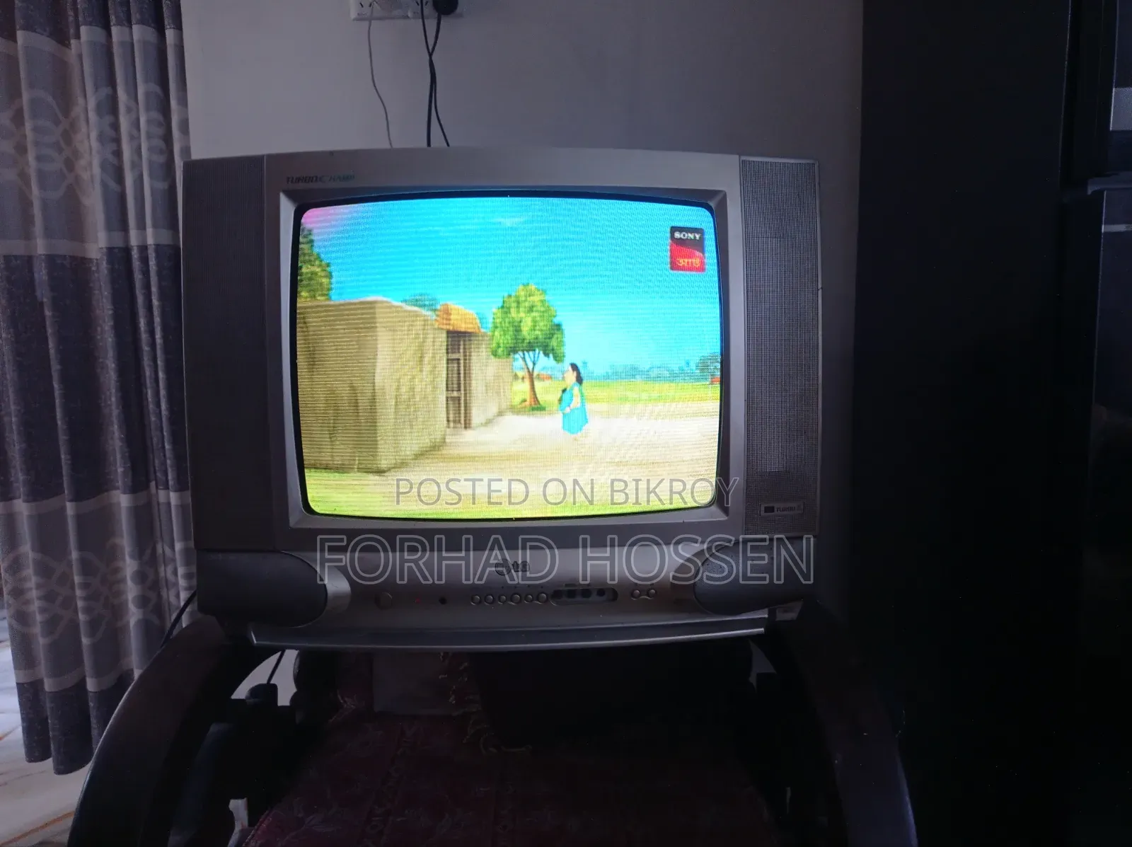 Old Box TV