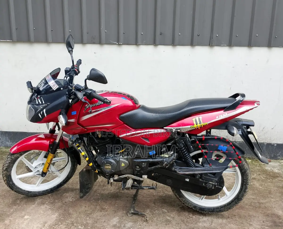 Bajaj Pulsar 150 2018 Red