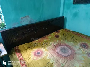 খাট বিক্রি ৬/৭ ফিট