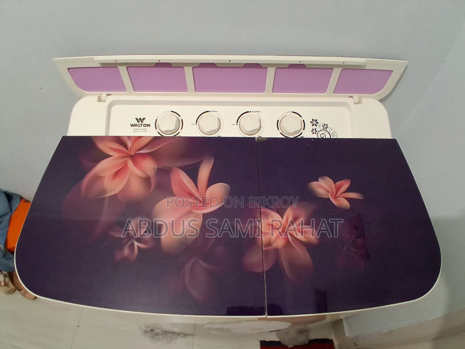 Original Walton Twin Tub Washing Machine for Sale.