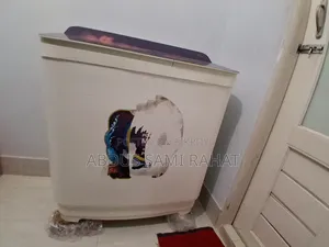 Original Walton Twin Tub Washing Machine for Sale.