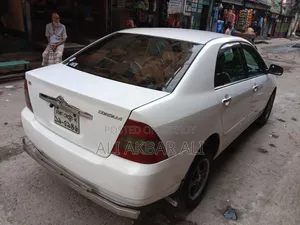 Toyota Corolla 2002 White