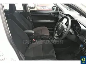 Toyota Axio 2021 White