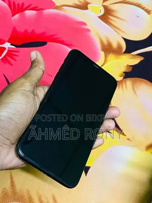 অ্যাপল আইফোন ১১ প্রো ম্যাক্স ৬৪ জিবি