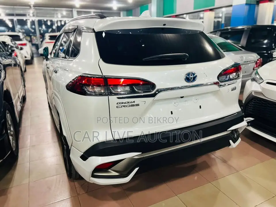 Toyota Corolla Cross 1.8 Petrol FWD 2021 Pearl