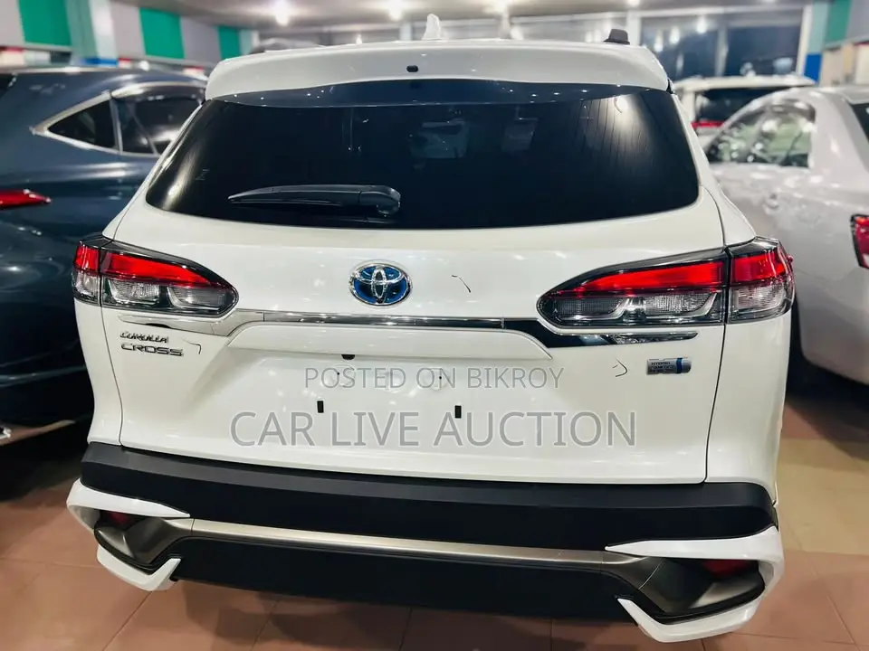 Toyota Corolla Cross 1.8 Petrol FWD 2021 Pearl