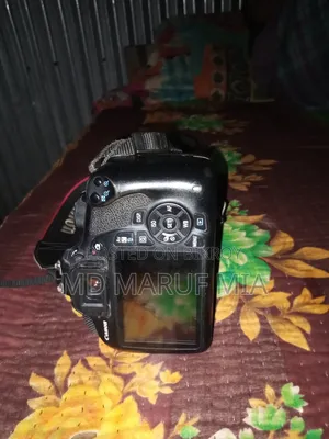 Canon 1200D