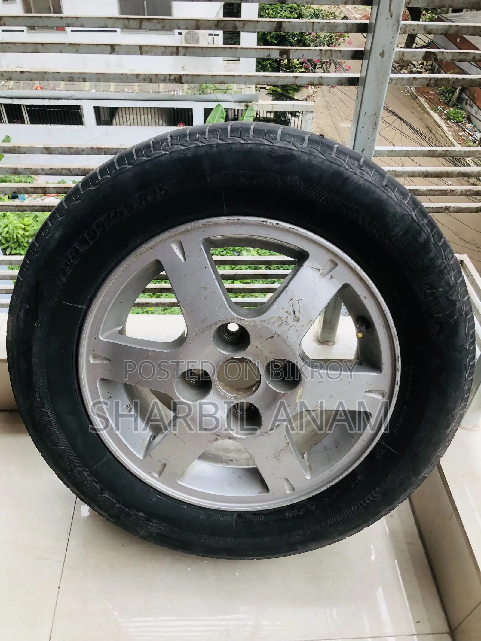 Mitshubishi Lancer GLX Wheel(One One Piece)