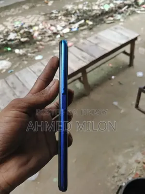Vivo Y21 64 GB Blue