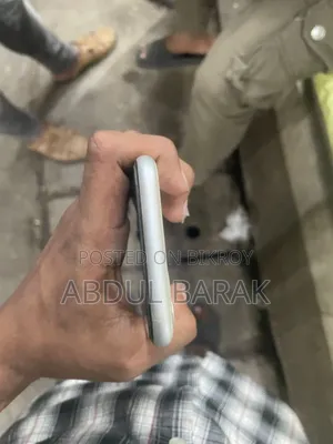 Apple iPhone 11 128 GB White