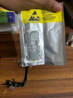 iPhone Xs Max (64GB)