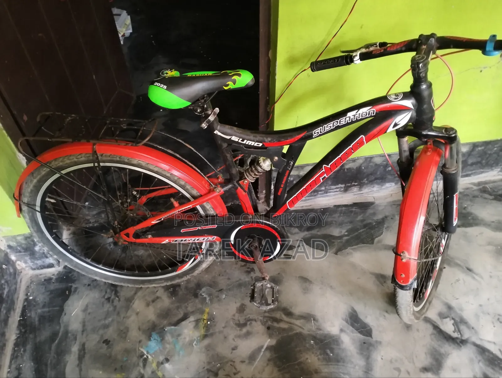 বাইসাইকেল বিক্রি হবে।দামাদামি করার সুযোগ আছে