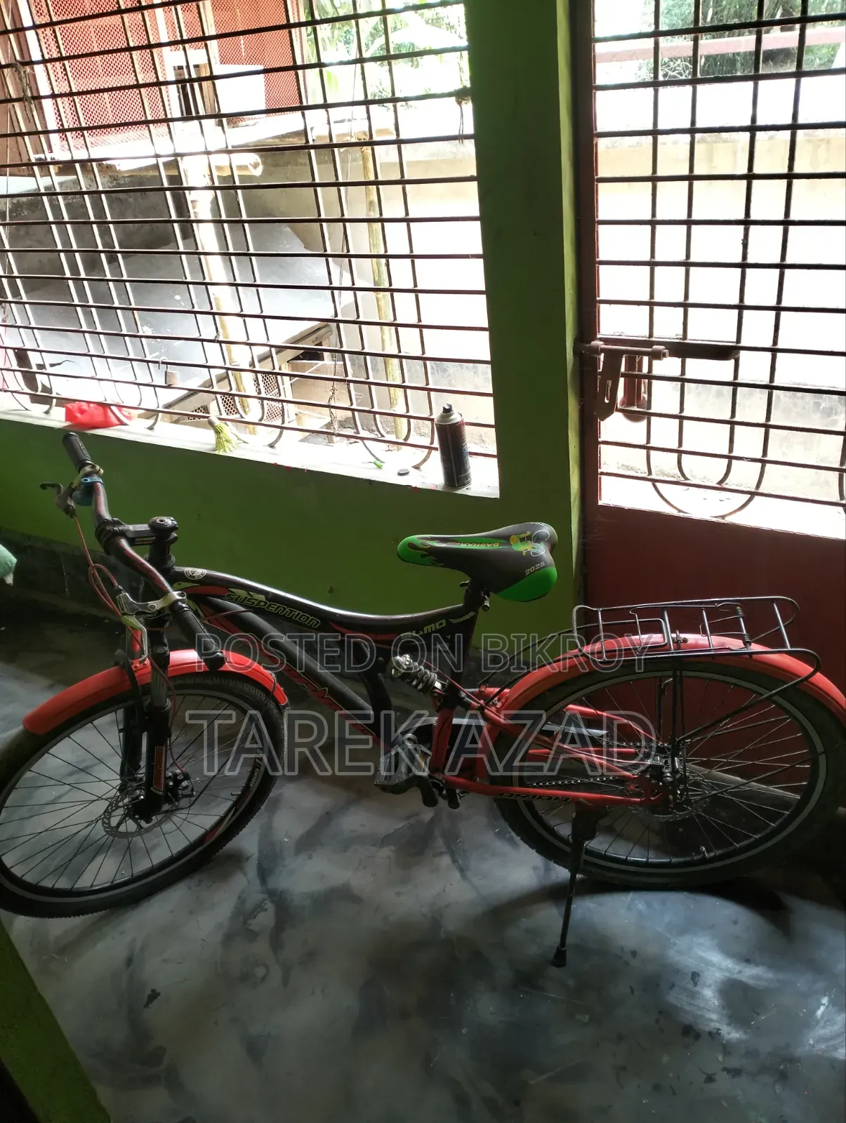 বাইসাইকেল বিক্রি হবে।দামাদামি করার সুযোগ আছে