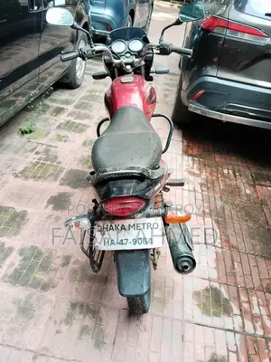 Bajaj Platina 100 2013 Red