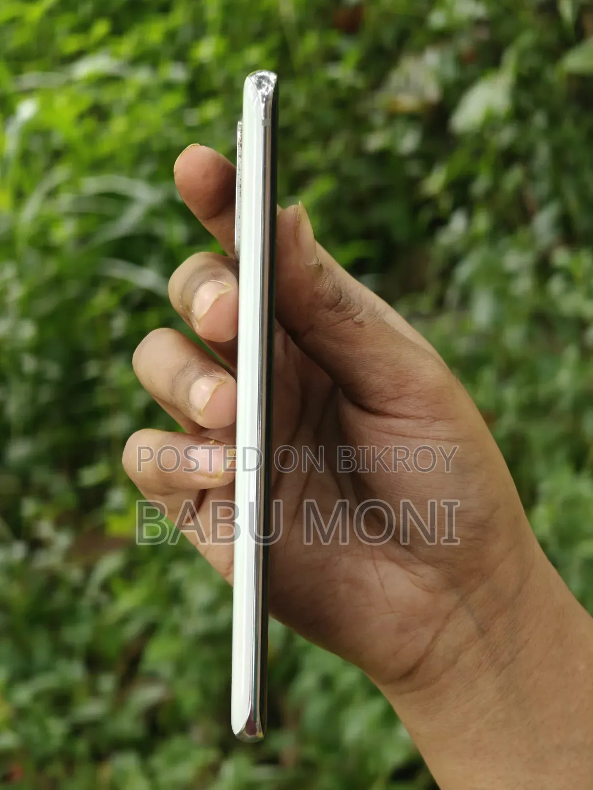 Samsung Galaxy S20 128 GB হোয়াইট