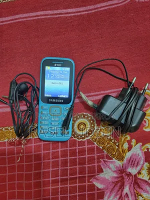 Samsung Guru Music 2