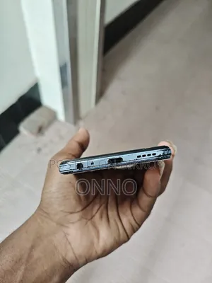 Vivo Y33s 128 GB Blue