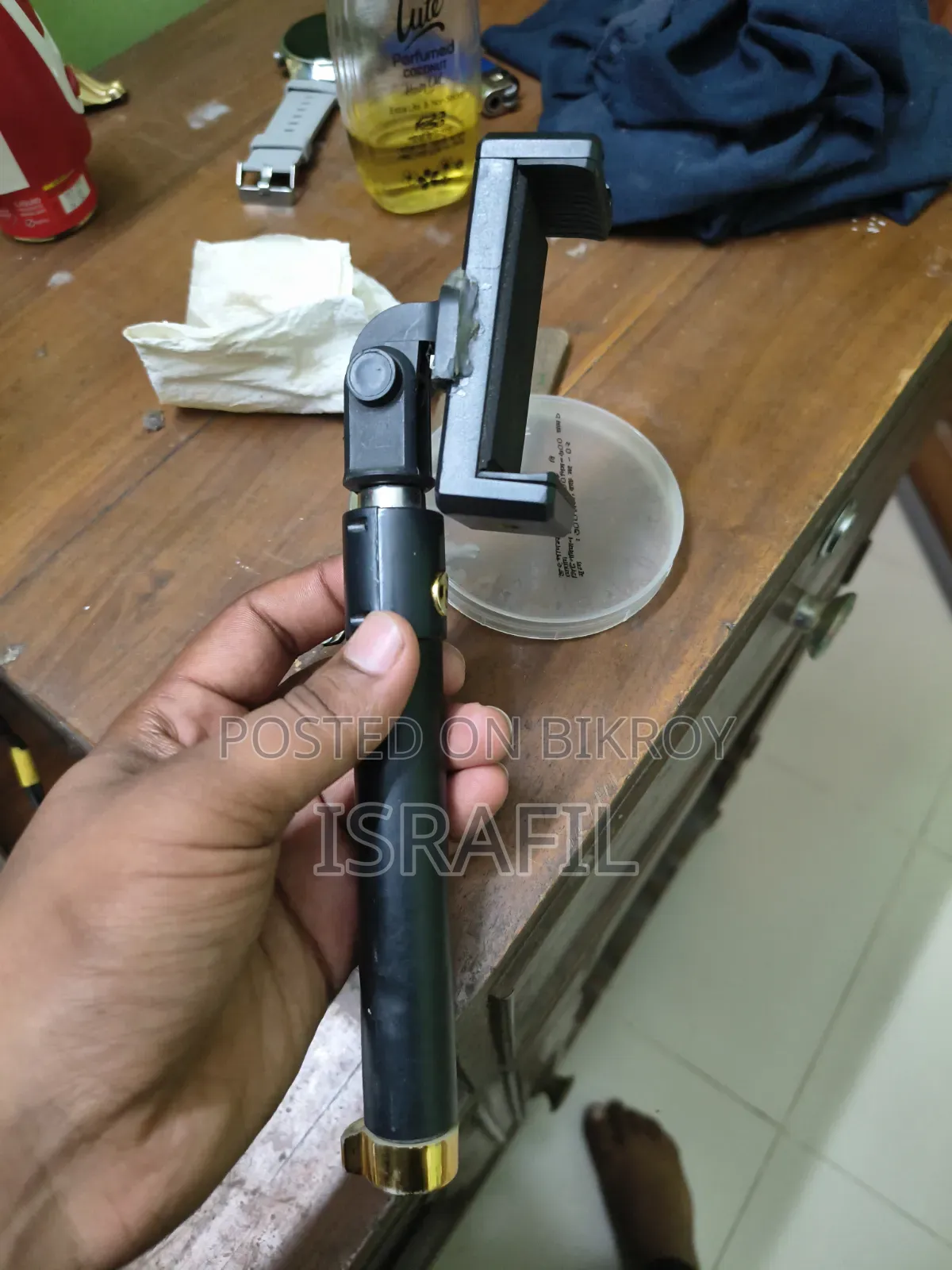 Mobile Tripod or Selfie Stick