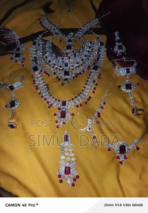 Necklace Full Set